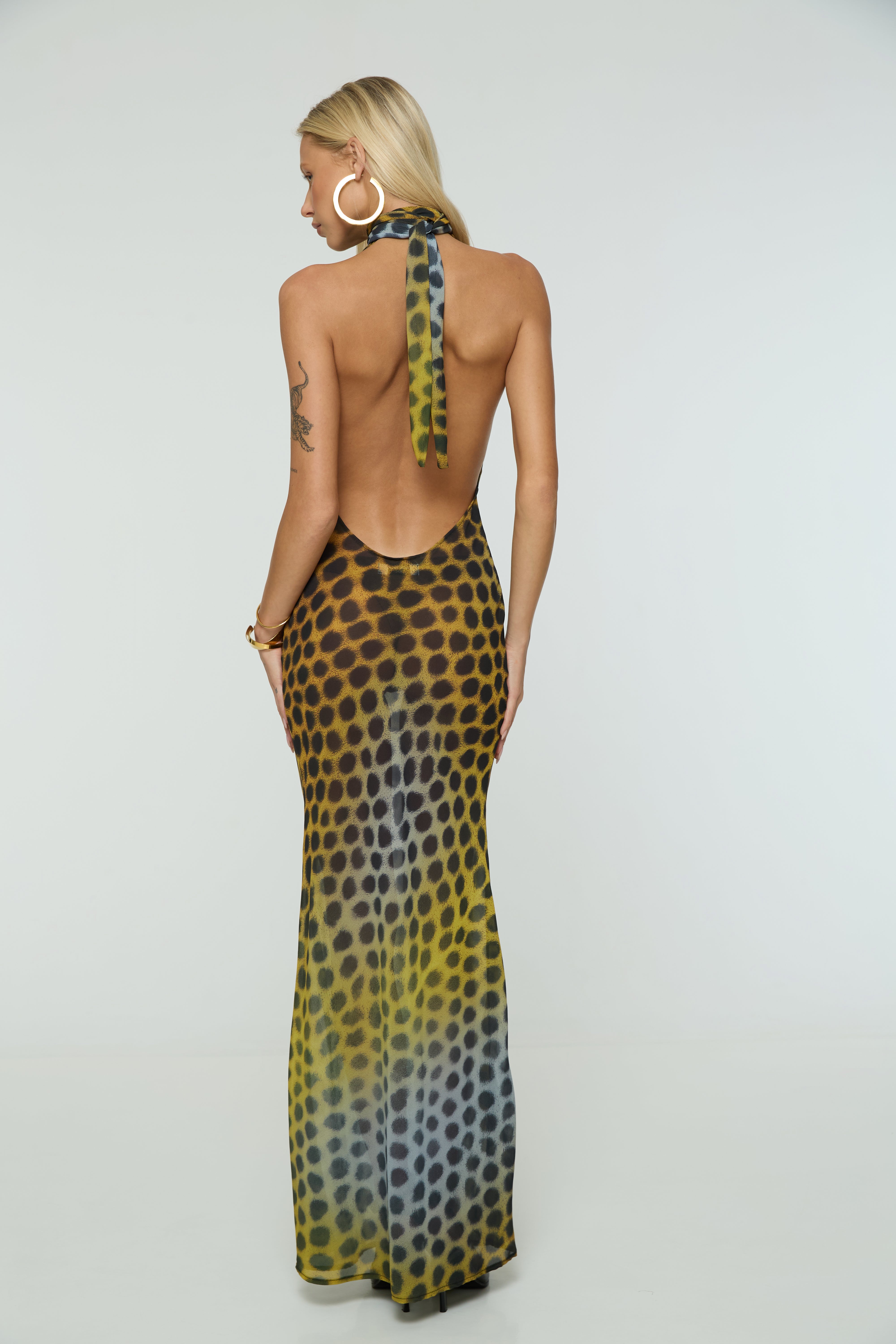 SOLE DRESS